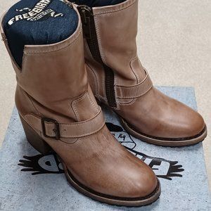Freebird by Steven Brand New Taupe Carlito Boots! Sz 9